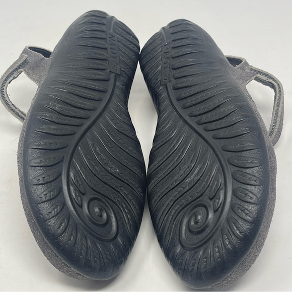 Naot Arataki Shoes Womens 6 Gray Shimmer Nubuck Leather Strap Cut Out Comfort - Picture 12 of 13